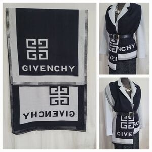 Givenchy Black & White Signature Logo Scarf / Shawl